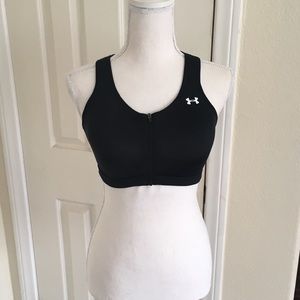 Under Armour black sports bra. Worn once.